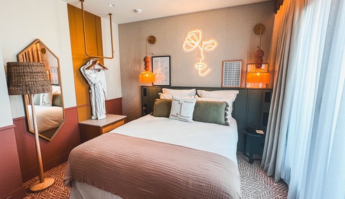 Superior Room, 1 Queen Bed, Balcony (Superior Room with balcony)