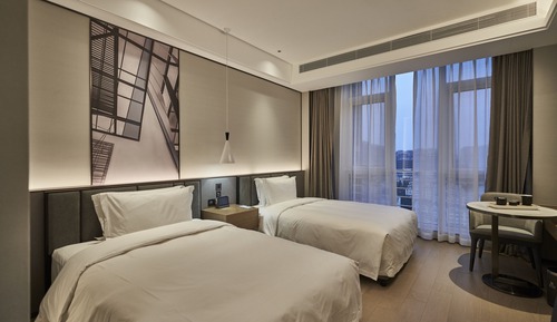 Business Twin Room
