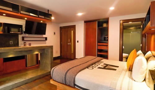 Executive Suite