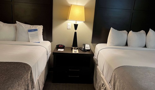 Room, 2 Queen Beds, Accessible, Non Smoking (Mobility/Hearing, Roll-In Shower)