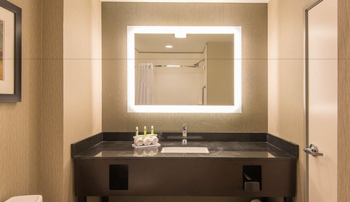 Deluxe Suite, Accessible, Non Smoking (Tub)