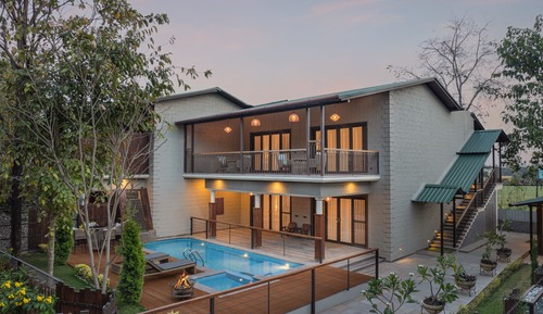 Family Villa with Private Pool and Temperature Control