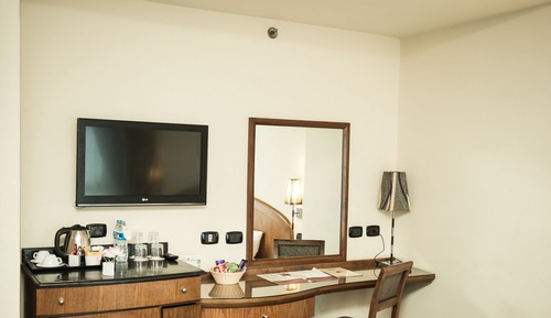 Junior Suite, City View