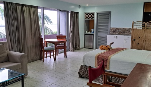 Premium Triple Room