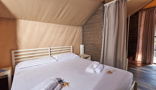 Lodge Tent