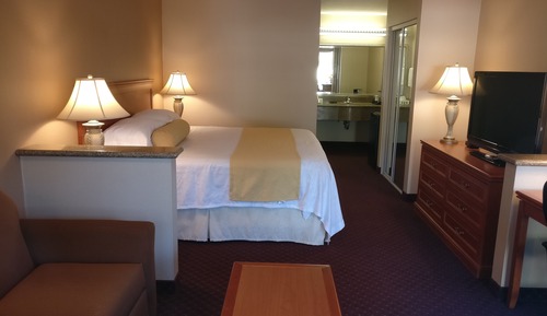 Standard Room, 1 King Bed