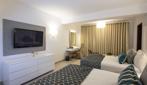 Superior Double or Twin Room, Garden View