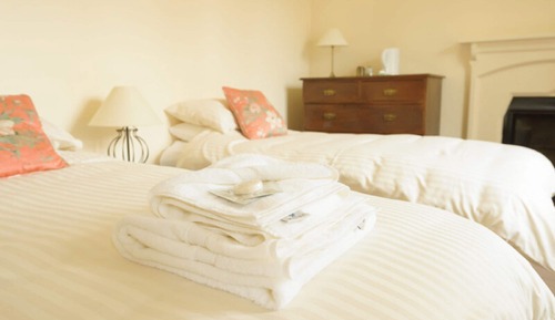 Twin Room, Ensuite