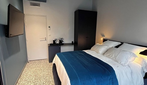 Luxury Room