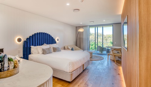 Superior Studio Biosphere Sunset View