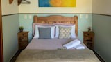 Basic Triple Room