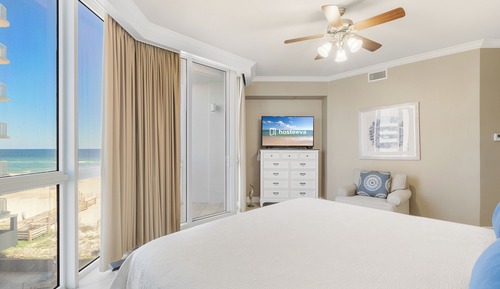 Signature Condo, 4 Bedrooms, Balcony, Ocean View
