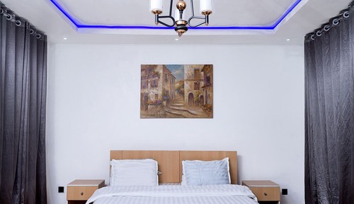 Executive Studio Suite
