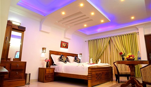 Super Deluxe Room