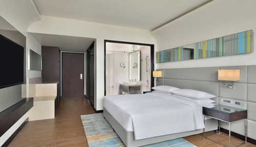 Room, 1 King Bed, Non Smoking (View)