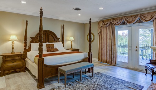 Riverview Grande Suite #33