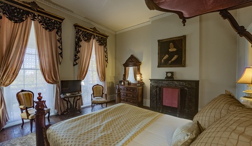 The Susan Klein Bonham Room #4