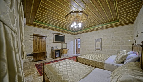 Senior Triple Room