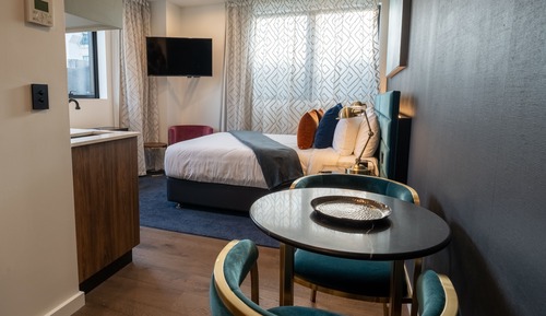 Studio, 1 Queen Bed