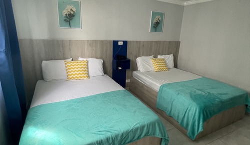 Basic Quadruple Room, 2 Double Beds