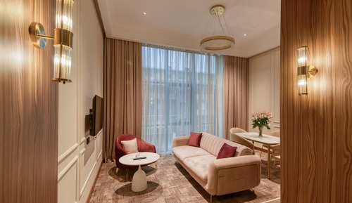 Executive Suite