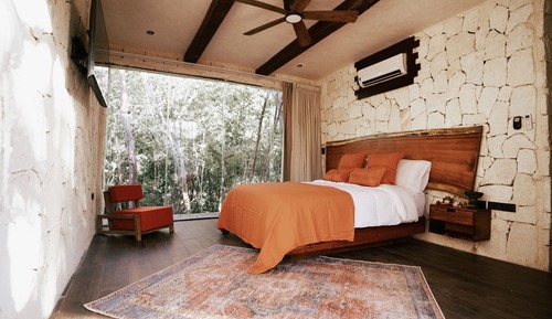 Luxury Villa (Jungle)