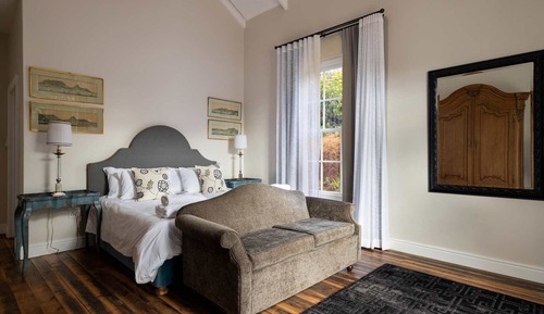 Classic Room