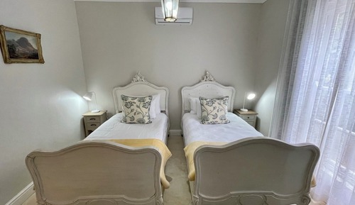 Classic Twin Room