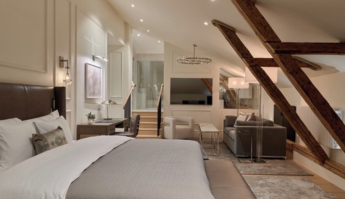 Suite, 1 King Bed (Loft, Spa)