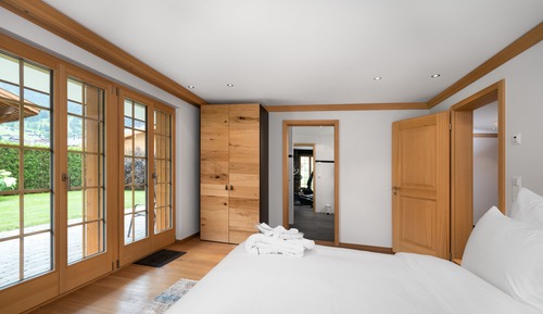 Luxury Chalet Alia, 5 Bedrooms, Sauna