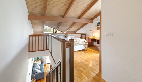 Condo (2 Bedrooms)