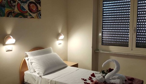Standard Single Room