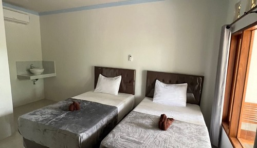 Basic Twin Room