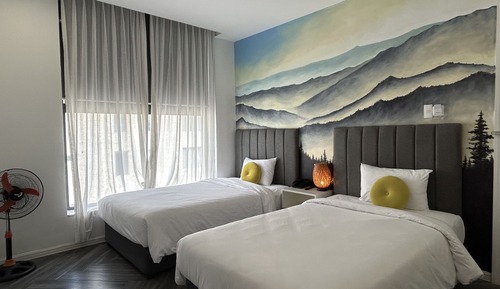 Standard Twin Room