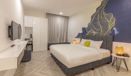 Classic Double Room