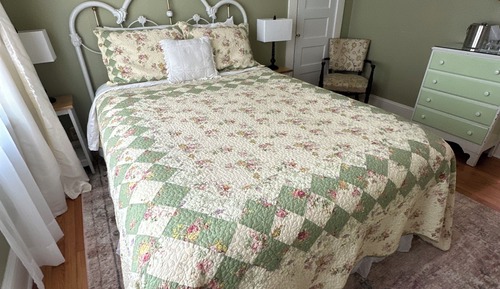 Dogwood Room
