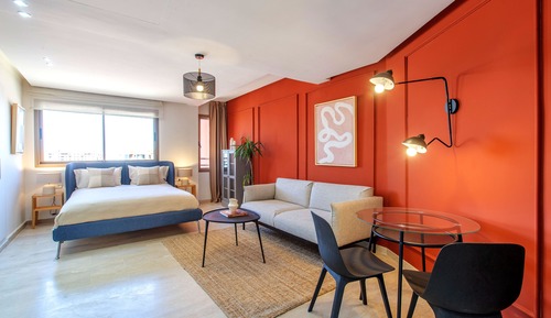 Deluxe Studio Suite