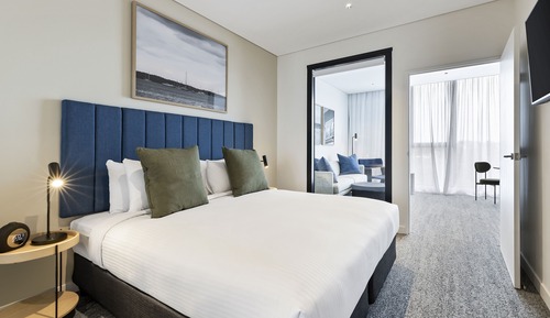 Deluxe 3 Bedroom Family Apartment