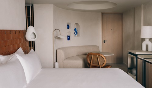 Deluxe Room, 1 King Bed