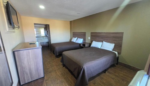 Room, 2 Queen Beds, Non Smoking