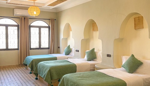 Comfort Triple Room, Mixed Dorm, Accessible, City View