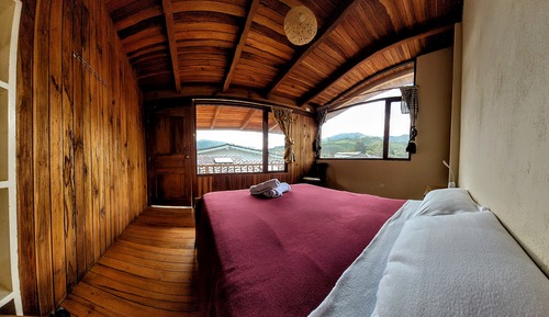 Panoramic Cottage, Multiple Beds, Jetted Tub, Mountain View