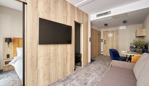 Deluxe Apartment
