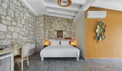 Superior Room with Garden View