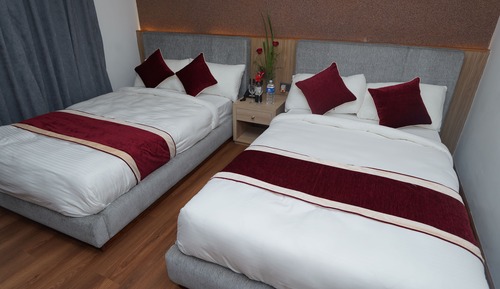 Standard Twin Room