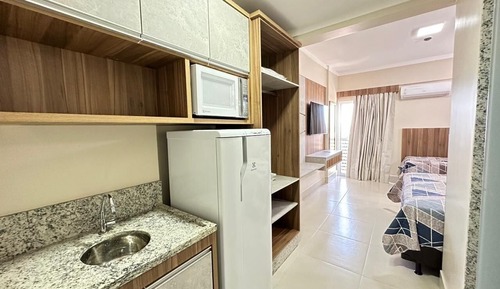 Suite 537