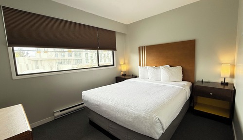 Room, 1 Queen Bed with Sofa bed, Kitchenette