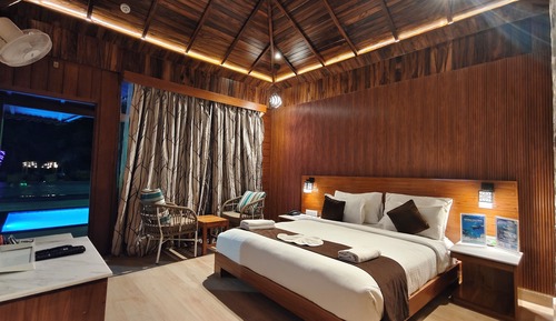 Ocean Suite Private Pool Villa - Sea Facing (Beach Front)