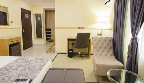 Deluxe Single Room