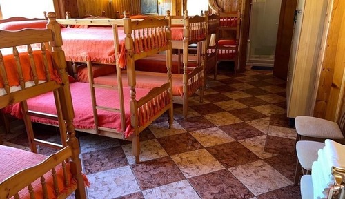 Room, Shared Bathroom (10 pax)